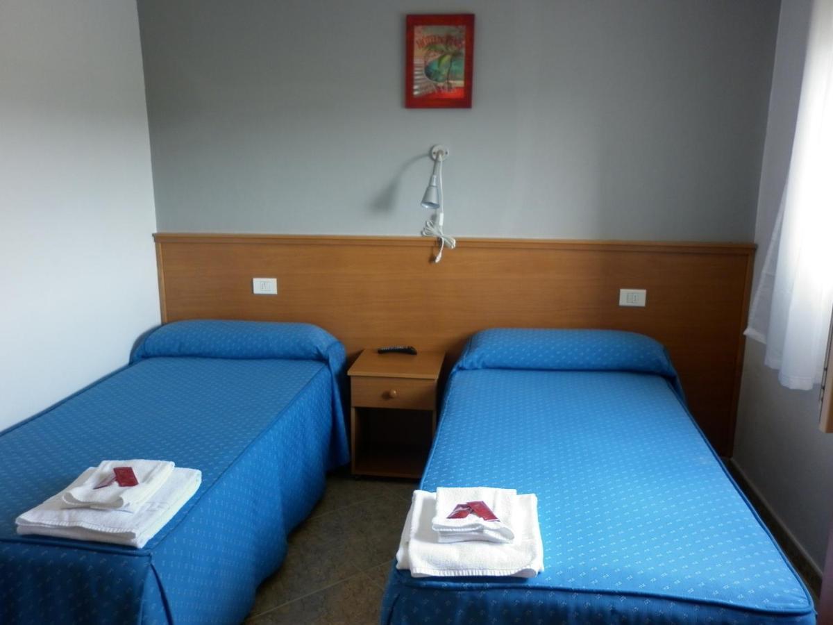 Pension Portomino Portomarín Chambre photo